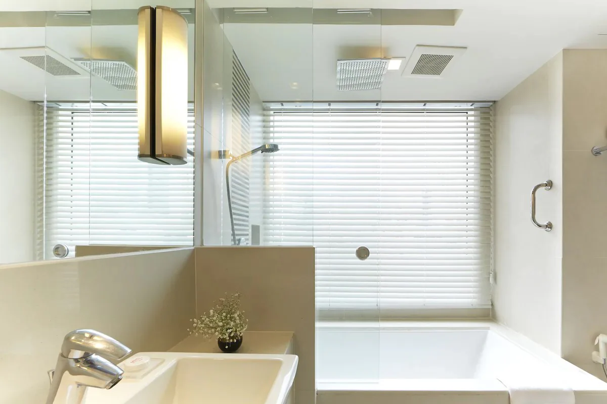 Deluxe Suite City View