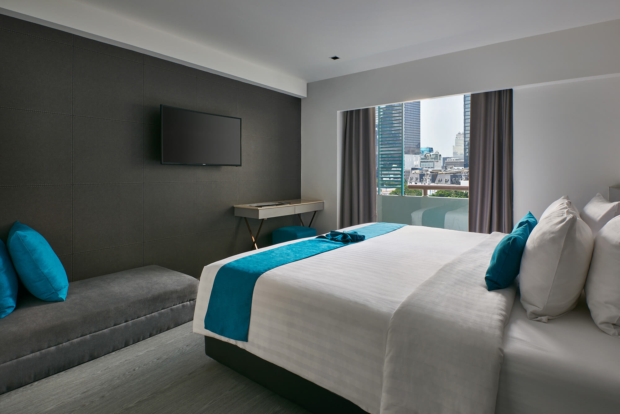 Executive Corner Room