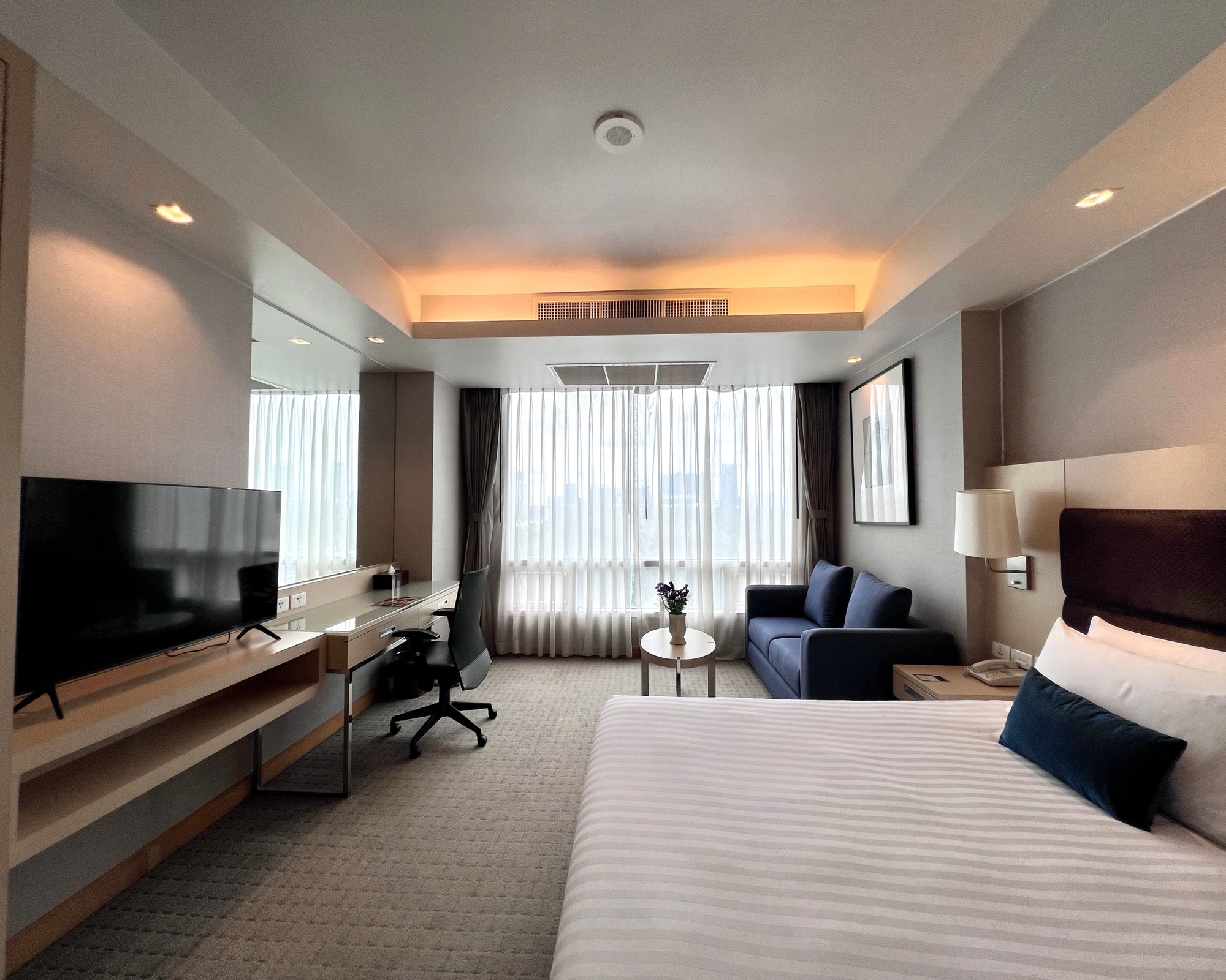 Premium Lake View-2