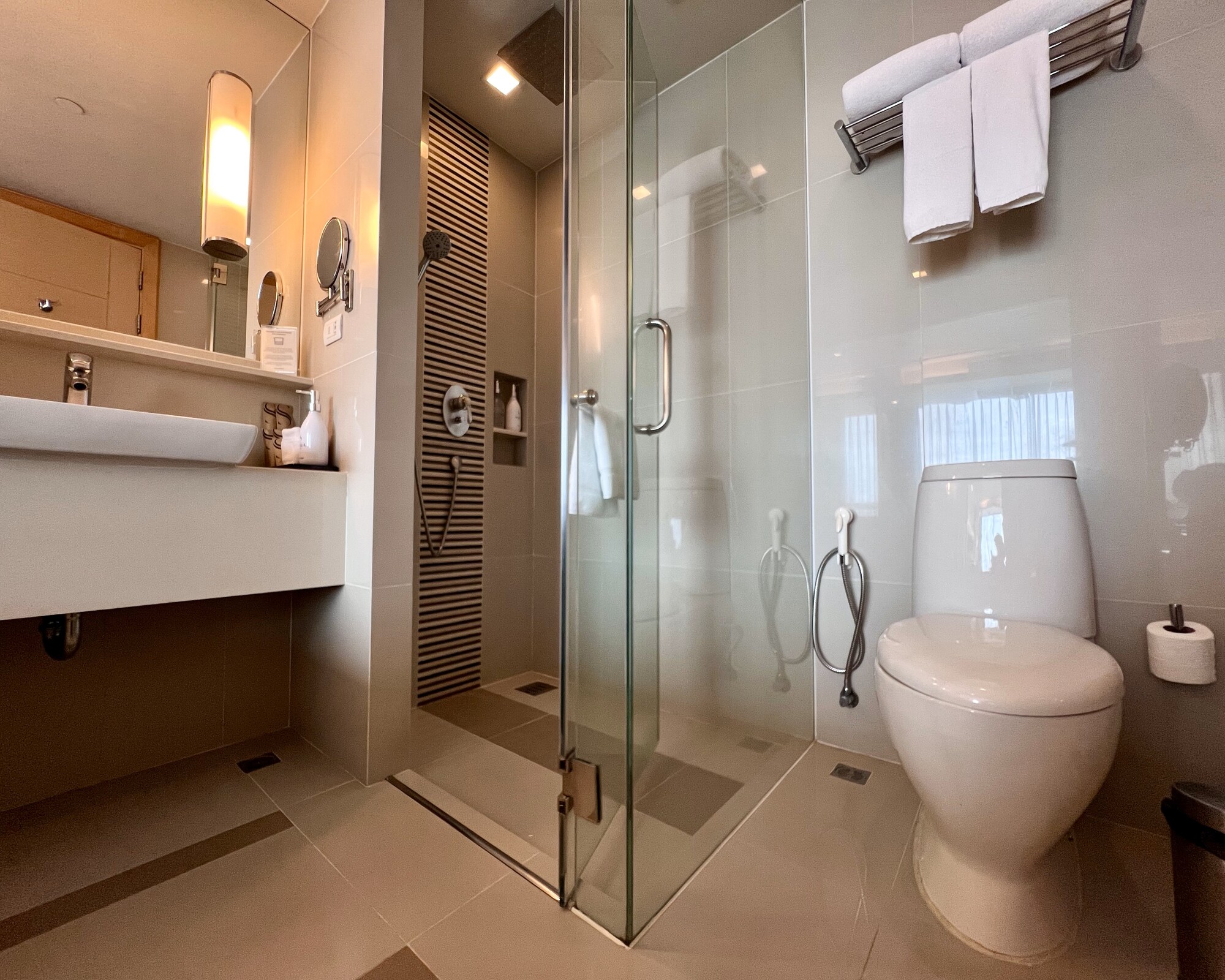 Premium Lake View-4